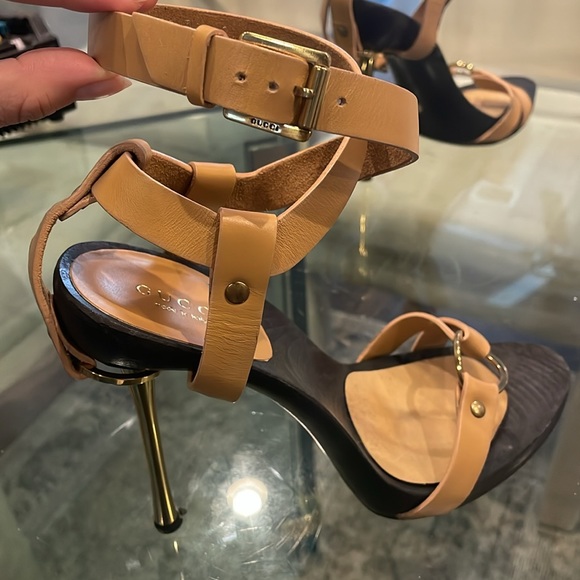 Gucci Leather and Wood Stilleto - Picture 4 of 11